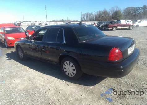 2009 Ford Crown Victoria Police/Police Interceptor z USA, uszkodzony, nr VIN 2FAHP71V79X123252